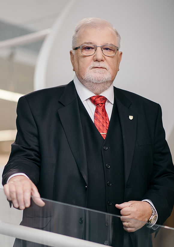 Jaroslav Hanák prezident Svaz průmyslu a dopravy