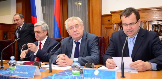 Prezident Zeman se chystá do Arménie