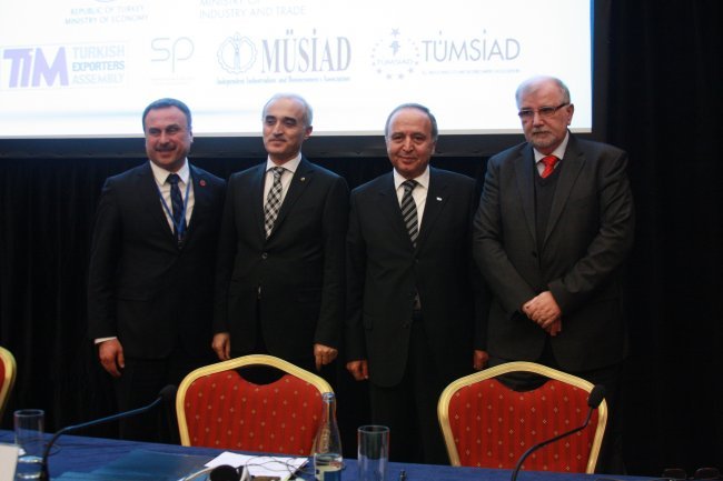 Řečníci první části Česko-tureckého obchodního fóra