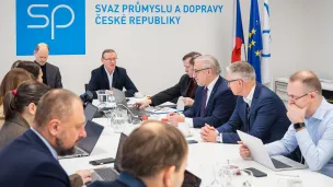 Celoživotní vzdělávání jako zásadní strategická investice: shoda zaměstnavatelů i odborů 