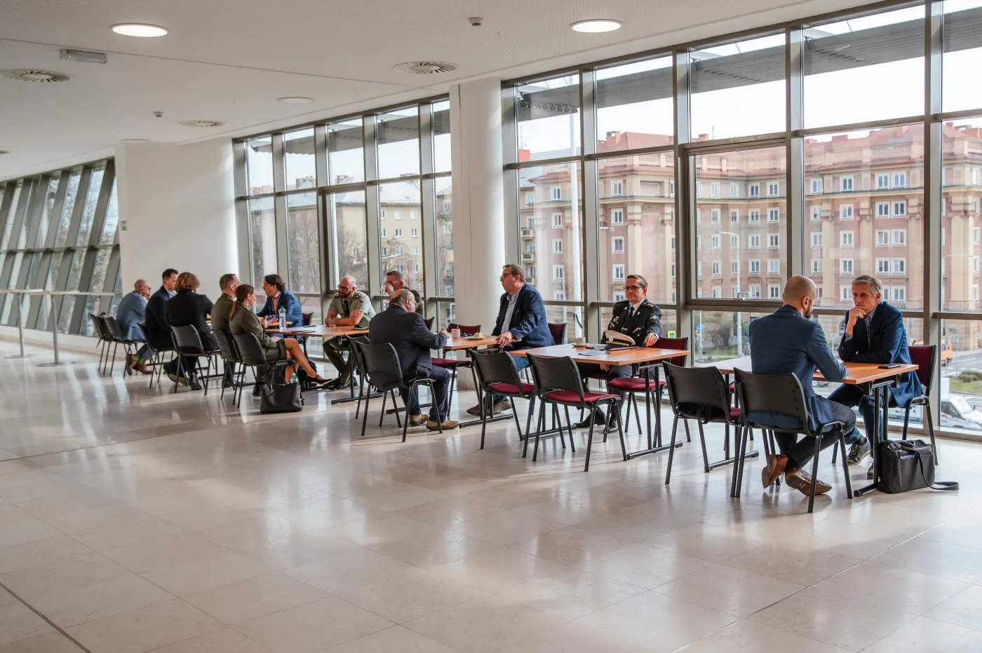 Konference Defence ilustračka