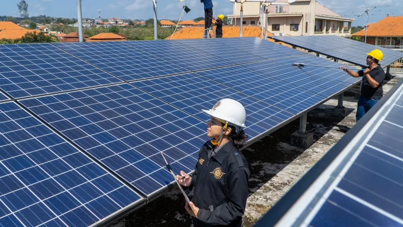 O snazší příchod pracovníků z Indonésie mohou nově žádat i střední firmy